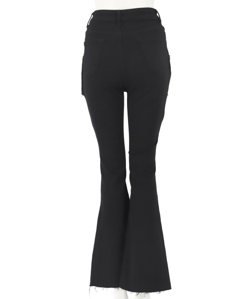 ANAP(アナップ)の「レイヤード風 デニム フレア パンツ(デニムパンツ・レディース・ライトブルー/ブラック・M/S)」の12枚目の写真