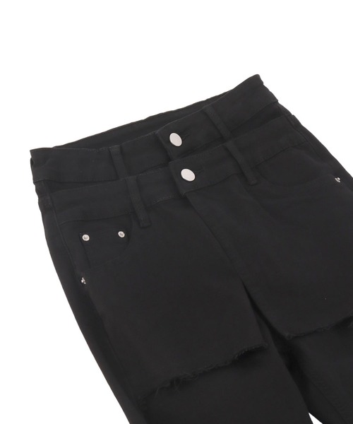 ANAP(アナップ)の「レイヤード風 デニム フレア パンツ(デニムパンツ・レディース・ライトブルー/ブラック・M/S)」の13枚目の写真