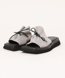 yuko imanishi + | yuko imanishi+ ユウコ イマニシ シャーリングデザインミュールサンダル(サンダル)