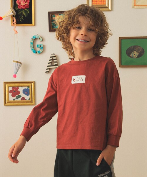 こども ビームス（コドモビームス）の「kodomo ロゴ プリント ロングスリーブ Tシャツ 2025FW（90～140cm）（Tシャツ/カットソー・キッズ・ネイビー/レッド系その他7/ホワイト系その他5・100/120/110/140/130/90）」の3枚目の写真
