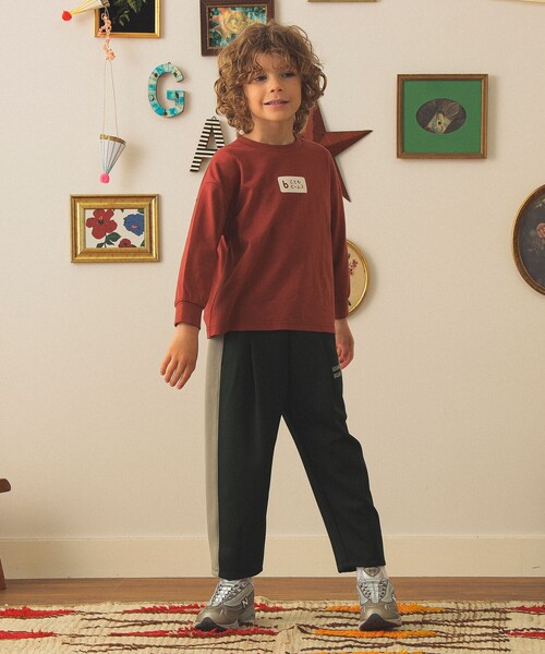 こども ビームス（コドモビームス）の「kodomo ロゴ プリント ロングスリーブ Tシャツ 2025FW（90～140cm）（Tシャツ/カットソー・キッズ・ネイビー/レッド系その他7/ホワイト系その他5・100/120/110/140/130/90）」の7枚目の写真