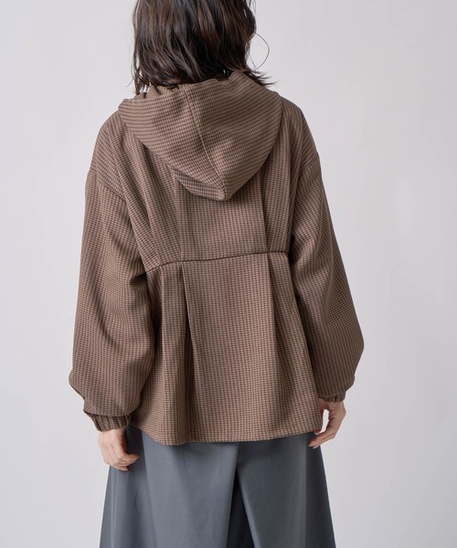 Kelen（ケレン）の「「KELEN / ケレン」ウエストタックデザインフードジャケット（その他アウター・レディース・ベージュ/ブラウン/ブルー系その他・S/M）」の21枚目の写真