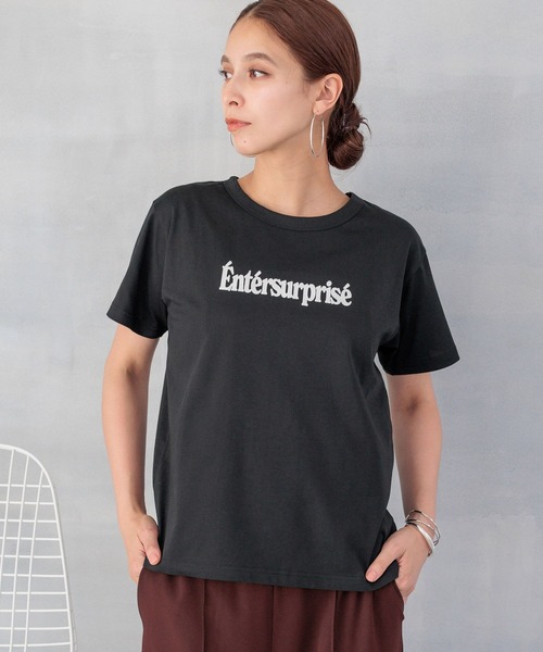 HEREIAM(ヘレイアム)の「【HEREIAM】バックタグプリントT(Tシャツ/カットソー・レディース・ブラック/ホワイト/ブルー・FREE)」の3枚目の写真