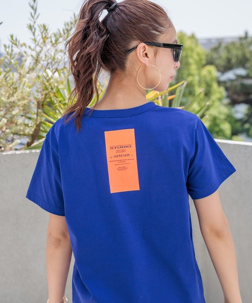 HEREIAM(ヘレイアム)の「【HEREIAM】バックタグプリントT(Tシャツ/カットソー・レディース・ブラック/ホワイト/ブルー・FREE)」の21枚目の写真