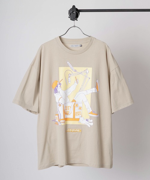 SlashDate(スラッシュデイト)の「【84】「休日少女」 フロント& バックプリント レトロデザイン 半袖Tシャツ オーバーサイズ 推し活(Tシャツ/カットソー・レディース・ホワイト/ホワイト系その他/ホワイト系その他3/ラベンダー/ホワイト系その他2/チャコールグレー/グレイッシュベージュ/ブラック・M/L)」の7枚目の写真