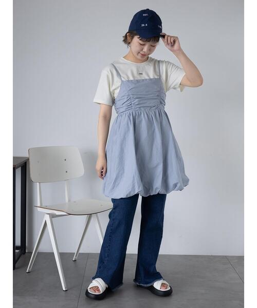 ehka sopo（エヘカソポ）の「バルーンミニキャミワンピース（ワンピース・レディース・ブラック/サックスブルー/オフホワイト・F）」の17枚目の写真