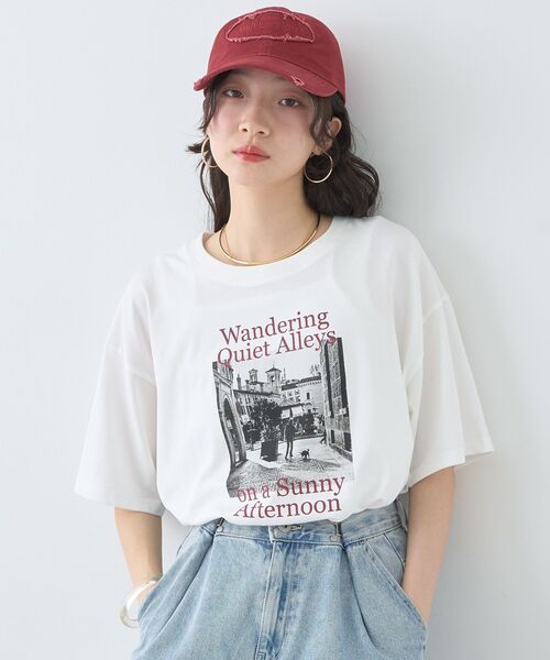 earth music&ecology(アースミュージックアンドエコロジー)の「アソートプリントレギュラースリットTee(Tシャツ/カットソー・レディース・ブラック/ベージュ/チャコールグレー/オフホワイト・FREE)」の6枚目の写真