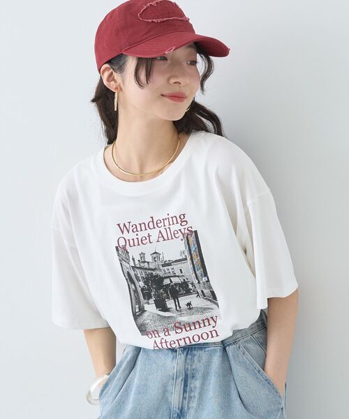 earth music&ecology(アースミュージックアンドエコロジー)の「アソートプリントレギュラースリットTee(Tシャツ/カットソー・レディース・ブラック/ベージュ/チャコールグレー/オフホワイト・FREE)」の7枚目の写真