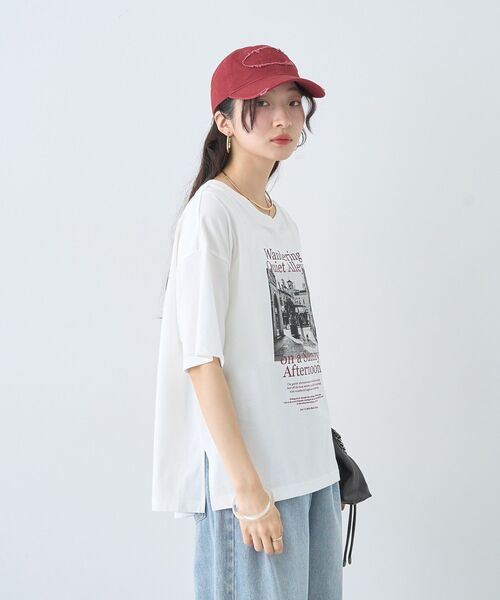 earth music&ecology(アースミュージックアンドエコロジー)の「アソートプリントレギュラースリットTee(Tシャツ/カットソー・レディース・ブラック/ベージュ/チャコールグレー/オフホワイト・FREE)」の12枚目の写真
