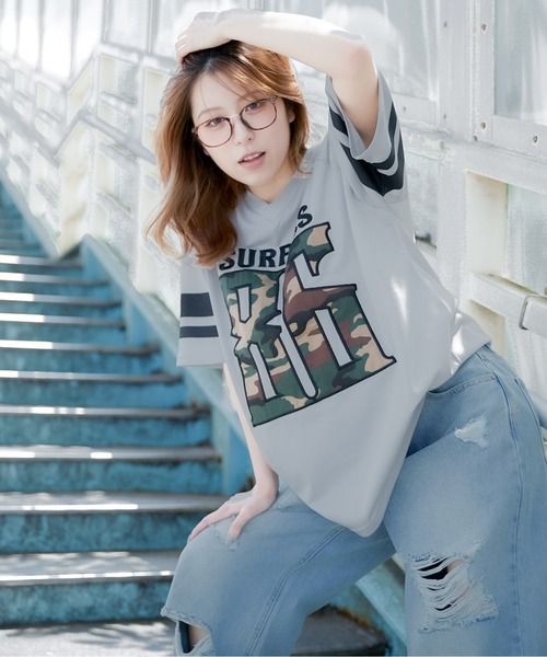 GORGE（ゴージ）の「《メッシュ×BIGロゴ》ナンバリングTシャツ／カジュアルストリート（Tシャツ/カットソー・レディース・グレー/ブラック/オフホワイト・F）」の18枚目の写真