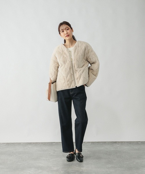 GLOBAL WORK(グローバルワーク)の「リバーシブルファーキルトブルゾン/494074(ブルゾン・レディース・グレイッシュベージュ/ベージュ/チャコールグレー・MEDIUM/LARGE)」の15枚目の写真