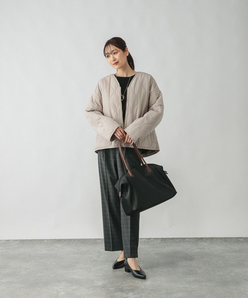 GLOBAL WORK(グローバルワーク)の「リバーシブルファーキルトブルゾン/494074(ブルゾン・レディース・グレイッシュベージュ/ベージュ/チャコールグレー・MEDIUM/LARGE)」の20枚目の写真