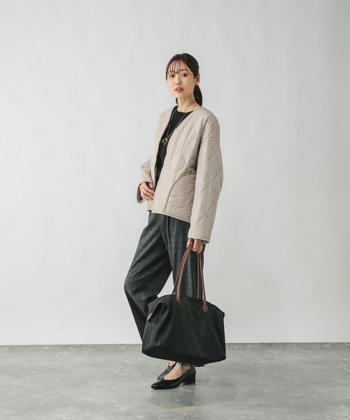 GLOBAL WORK(グローバルワーク)の「リバーシブルファーキルトブルゾン/494074(ブルゾン・レディース・グレイッシュベージュ/ベージュ/チャコールグレー・MEDIUM/LARGE)」の21枚目の写真