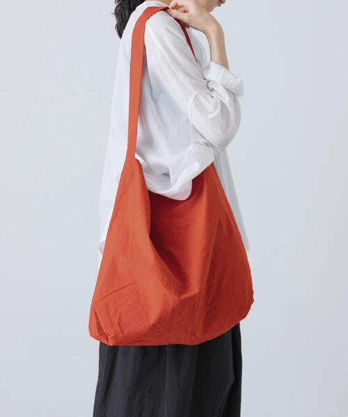 かぐれ（カグレ）の「コットンショルダーバッグ（ショルダーバッグ・レディース・グレー/レッド/ネイビー/ブラック・FREE）」の13枚目の写真