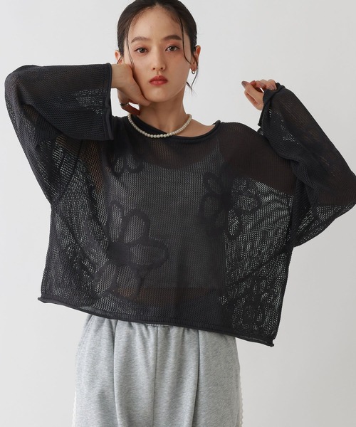 RAGEBLUE（レイジブルー）の「フラワーモチーフ/透かし編みサマーニット2（ニット/セーター・レディース・ダークグレー/ブルー/ホワイト・FREE）」の2枚目の写真