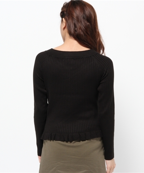 one after another NICE CLAUP(ワンアフターアナザーナイスクラップ)の「【ナイスクラップ】裾フリル重ねVネックニット(ニット/セーター・レディース・アイボリー/ピンク/サックスブルー/ブラック・FREE)」の7枚目の写真