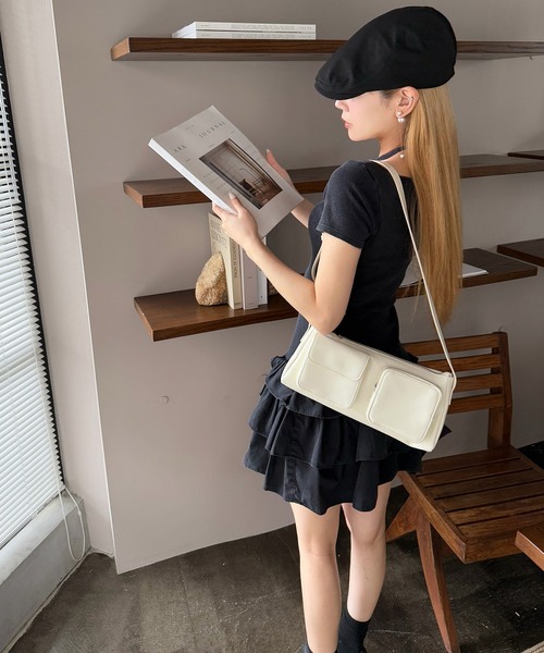 ROYAL PARTY（ロイヤルパーティー）の「マルチポケットショルダーBAG（ショルダーバッグ・レディース・ブラック/オフホワイト・FREE）」の14枚目の写真