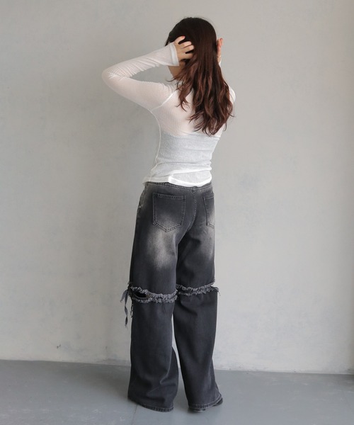 cheriella(シェリエラ)の「【cheriella】サイドリボンヴィンテージライクデニム SIDE RIBBON VINTAGE-LIKE DENIM(デニムパンツ・レディース・ライトブルー/チャコールグレー・S/M)」の12枚目の写真
