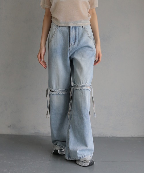 cheriella(シェリエラ)の「【cheriella】サイドリボンヴィンテージライクデニム SIDE RIBBON VINTAGE-LIKE DENIM(デニムパンツ・レディース・ライトブルー/チャコールグレー・S/M)」の14枚目の写真