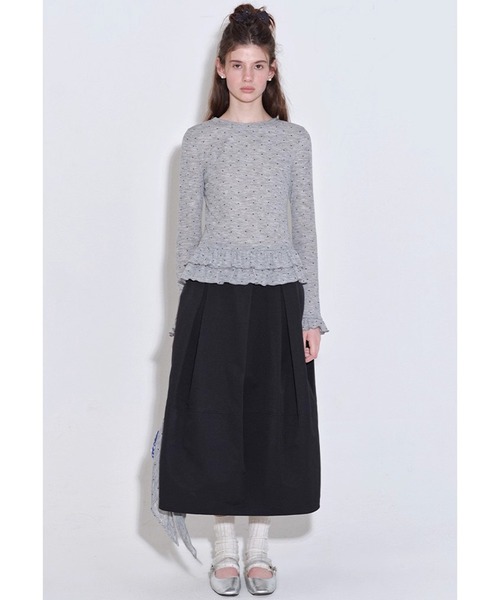 Fano Studios（ファノ ストゥディオズ）の「フリルヘム ドット柄 ラウンドネックロングTシャツ FQ25S089【Fano Studios】【2025AW】（Tシャツ/カットソー・レディース・クリーム/グレー・L/M/S）」の3枚目の写真