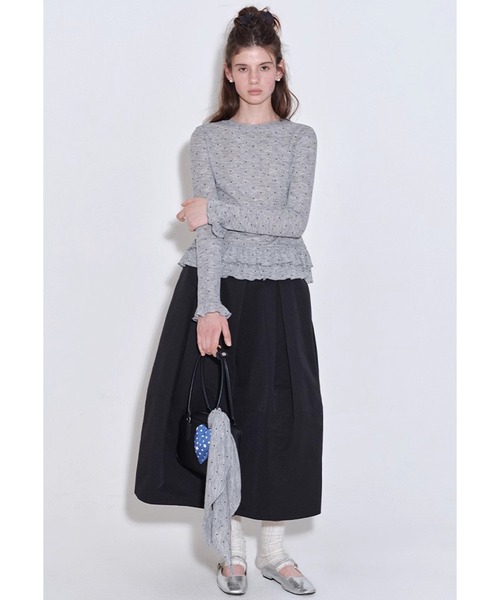 Fano Studios（ファノ ストゥディオズ）の「フリルヘム ドット柄 ラウンドネックロングTシャツ FQ25S089【Fano Studios】【2025AW】（Tシャツ/カットソー・レディース・クリーム/グレー・L/M/S）」の6枚目の写真