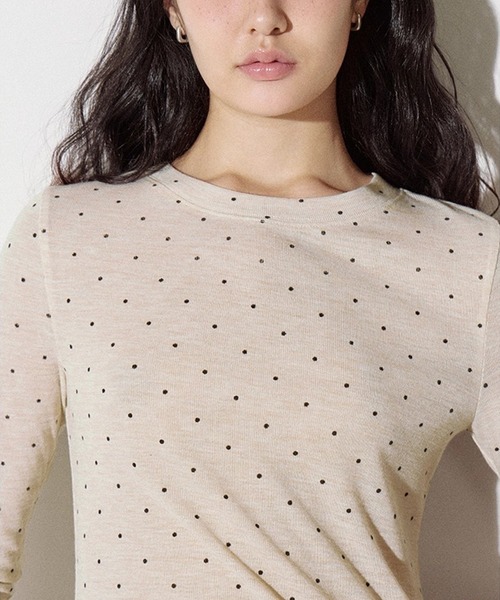 Fano Studios（ファノ ストゥディオズ）の「フリルヘム ドット柄 ラウンドネックロングTシャツ FQ25S089【Fano Studios】【2025AW】（Tシャツ/カットソー・レディース・クリーム/グレー・L/M/S）」の17枚目の写真