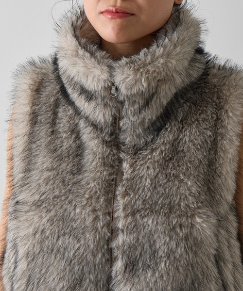 COLONY 2139（コロニートゥーワンスリーナイン）の「ミックスシープファーZIPベスト（ベスト・レディース・チャコールグレー/モカ/ベージュ・FREE）」の19枚目の写真