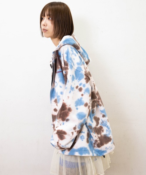 RNA（アールエヌエー）の「M2338 エフェクトダイZip UPパーカー（パーカー・レディース・ピンク/ブルー・MEDIUM）」の4枚目の写真