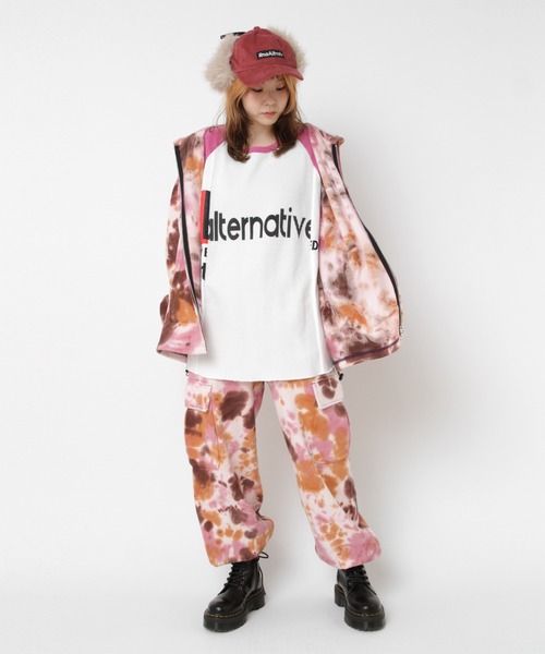 RNA（アールエヌエー）の「M2338 エフェクトダイZip UPパーカー（パーカー・レディース・ピンク/ブルー・MEDIUM）」の17枚目の写真