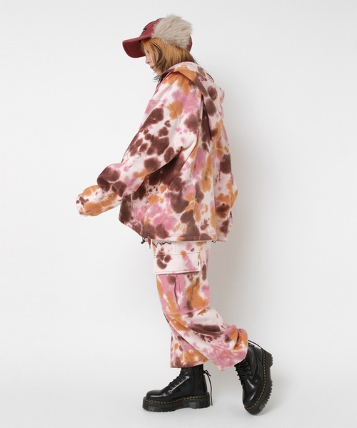 RNA（アールエヌエー）の「M2338 エフェクトダイZip UPパーカー（パーカー・レディース・ピンク/ブルー・MEDIUM）」の18枚目の写真