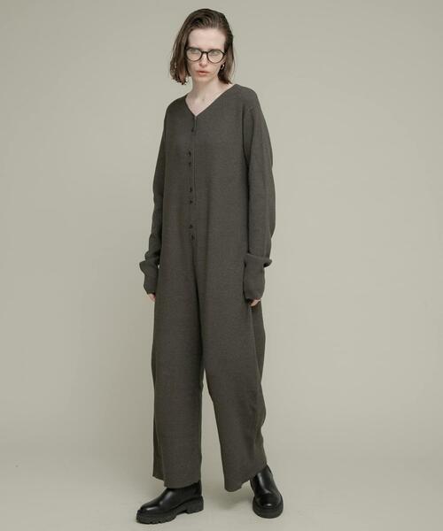 URBAN RESEARCH Sonny Label（アーバンリサーチサニーレーベル）の「ニットオールインワン（その他パンツ・レディース・チャコールグレー/ベージュ・36/38）」の8枚目の写真