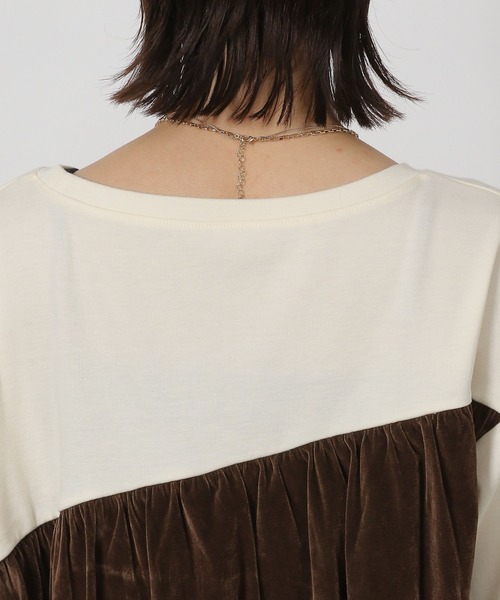 LAKOLE（ラコレ）の「ベロアドッキング長袖 / 594731（Tシャツ/カットソー・レディース・チャコール/ネイビー/アイボリー・FREE）」の18枚目の写真