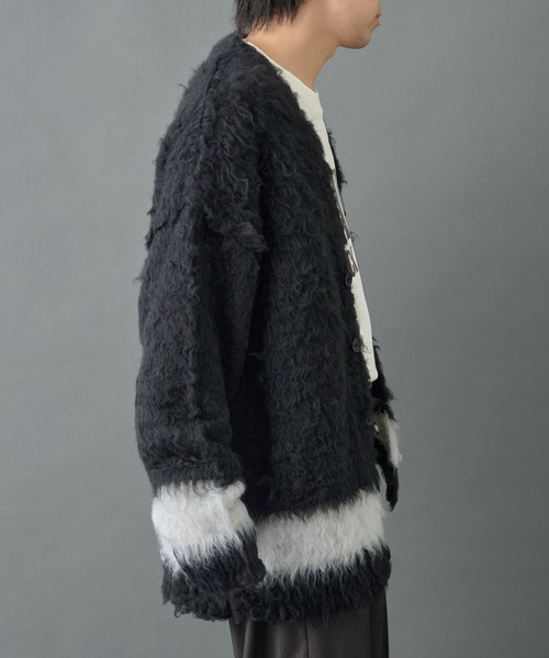 COLONY 2139(コロニートゥーワンスリーナイン)の「シャギーモヘアラインカーディガン(カーディガン/ボレロ・メンズ・オレンジ/ブラック/グレー・MEDIUM/LARGE)」の7枚目の写真