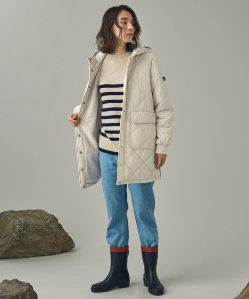AIGLE(エーグル)の「ウールブレンド ボーダーニットモックネックセーター(ニット/セーター・レディース・オフホワイト/レッド・M/L/S/XS)」の22枚目の写真