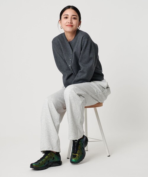 SALOMON（サロモン）の「＜Salomon＞XT-WHISPER VOID/スニーカー（スニーカー・レディース・ブラック/オフホワイト・24cm/24.5cm/23cm/25cm/23.5cm）」の4枚目の写真