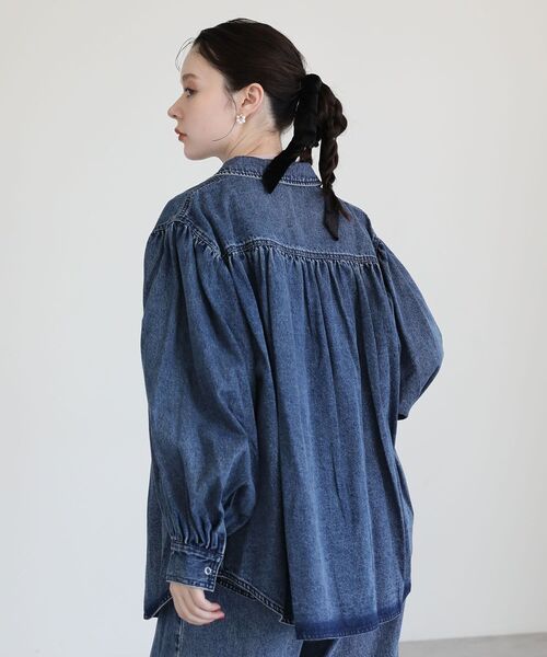 Sugar spoon（シュガースプーン）の「・SUGAR SPOON ボリュームスリーブデニムシャツ（シャツ/ブラウス・レディース・グリーン/インディゴブルー/ボルドー/ブラック・FREE）」の11枚目の写真