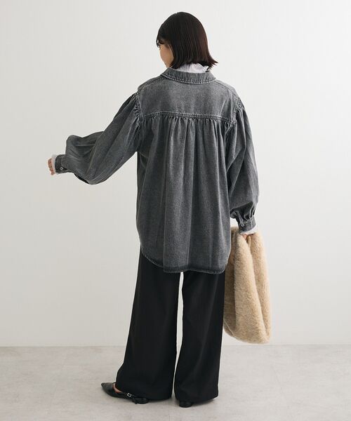 Sugar spoon（シュガースプーン）の「・SUGAR SPOON ボリュームスリーブデニムシャツ（シャツ/ブラウス・レディース・グリーン/インディゴブルー/ボルドー/ブラック・FREE）」の16枚目の写真