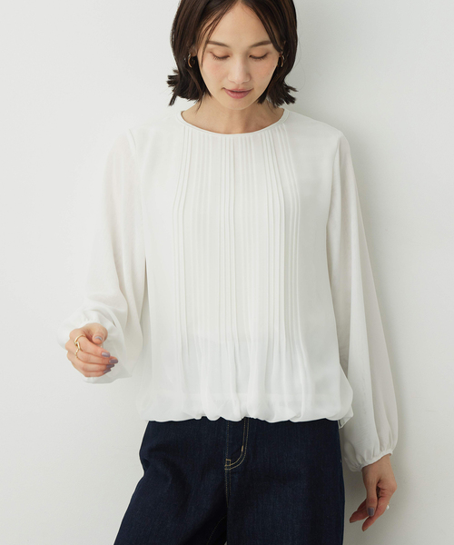 A/C DESIGN BY ALPHA CUBIC(エーシーデザインバイアルファキュービック)の「【通勤からセレモニーまで対応】プリーツシャーリングブラウス【大きいサイズあり】(シャツ/ブラウス・レディース・ブラック/ライトグレー/オフホワイト・M/L/LL/3L)」の8枚目の写真