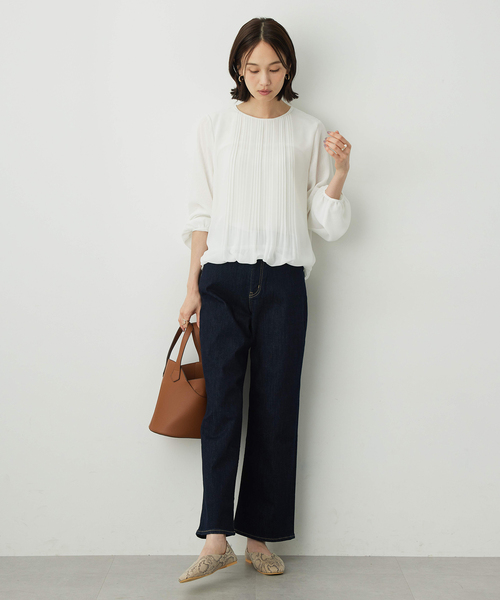 A/C DESIGN BY ALPHA CUBIC(エーシーデザインバイアルファキュービック)の「【通勤からセレモニーまで対応】プリーツシャーリングブラウス【大きいサイズあり】(シャツ/ブラウス・レディース・ブラック/ライトグレー/オフホワイト・M/L/LL/3L)」の9枚目の写真