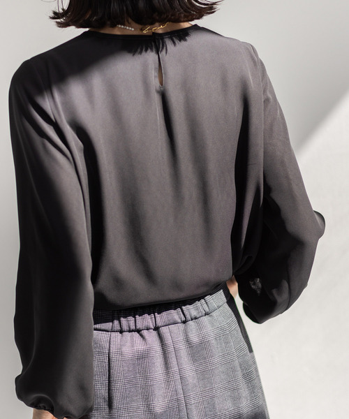 A/C DESIGN BY ALPHA CUBIC(エーシーデザインバイアルファキュービック)の「【通勤からセレモニーまで対応】プリーツシャーリングブラウス【大きいサイズあり】(シャツ/ブラウス・レディース・ブラック/ライトグレー/オフホワイト・M/L/LL/3L)」の22枚目の写真