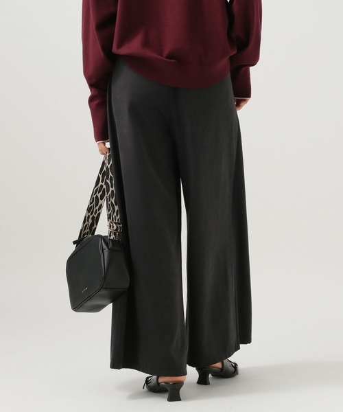 BAYFLOW（ベイフロー）の「[とろみ感のある素材]フィブリルラップパンツ（その他パンツ・レディース・カーキ/ブラック・FREE）」の18枚目の写真