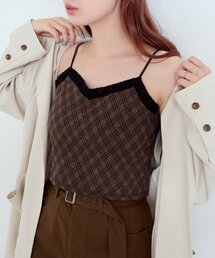 Kastane（カスタネ）の「【一部店舗限定/無地&チェック/4色展開/カップ取り外し可】カップ付きレースキャミ（キャミソール）」