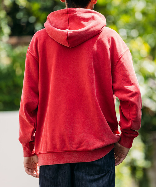 FREAK'S STORE（フリークスストア）の「HEAVY WEIGHT PIGMENT HOODIE 13oz/ヘビーウェイト ピグメント加工 フーディー/13オンス/リラックスフィット（パーカー・メンズ・チャコールグレー/ワインレッド/オリーブ/ブラウン・MEDIUM/LARGE/SMALL）」の21枚目の写真