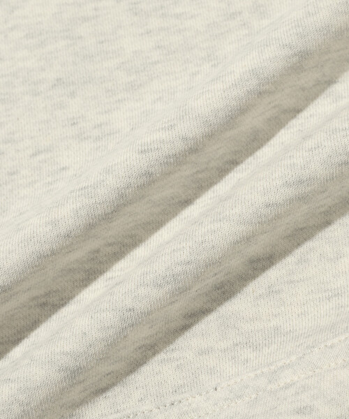 Firsthand（ファーストハンド）の「MA Firsthand/マ ファーストハンド MA ベーシックロゴ刺繍 プルオーバーフーディ / 裏毛 / リラックスフィット（パーカー・メンズ・オリーブ/ブラック/グレー/オフホワイト・MEDIUM/LARGE）」の7枚目の写真