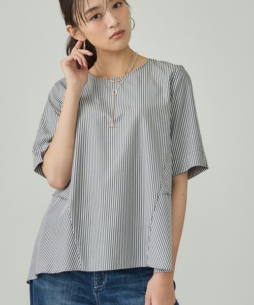 INDIVI（インディヴィ）の「【UVケア】バックデザインブラウス（シャツ/ブラウス・レディース・ブルー系7/ブラック/ホワイト/グレー系2・38/13/36）」の14枚目の写真