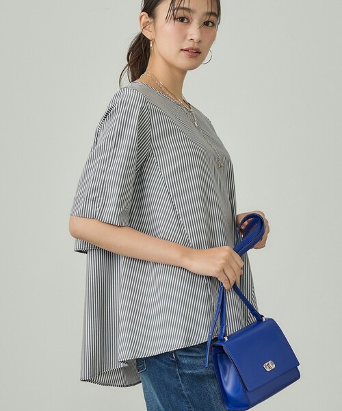 INDIVI（インディヴィ）の「【UVケア】バックデザインブラウス（シャツ/ブラウス・レディース・ブルー系7/ブラック/ホワイト/グレー系2・38/13/36）」の15枚目の写真