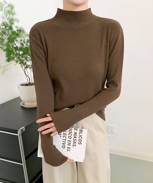 aimoha(アイモハ)の「無地モックネックニットソートップス(Tシャツ/カットソー・レディース・ブラック/チョコ/ベージュ/ライトベージュ/ライトグリーン・FREE)」の17枚目の写真
