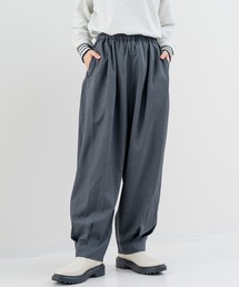 refinedworks | 【refinedworks】きれいめ にも カジュアル にもハマる 裾タックパンツ!(その他パンツ)
