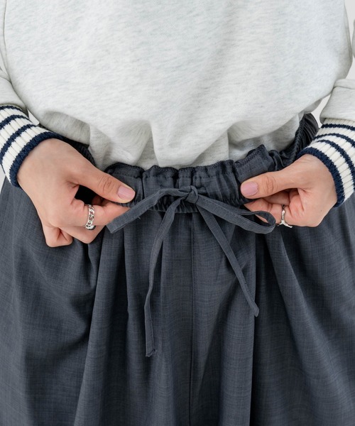 refinedworks（リファインドワークス）の「【refinedworks】きれいめ にも  カジュアル にもハマる 裾タックパンツ！（その他パンツ・レディース・チャコールグレー/ブラウン・FREE）」の22枚目の写真
