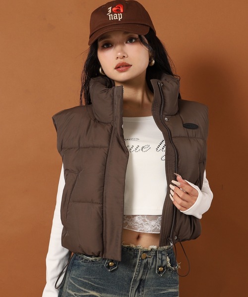 ANAP（アナップ）の「ナイロン ファイバー ダウン ショート ベスト（ベスト・レディース・ブラウン/ブラック・F）」の11枚目の写真